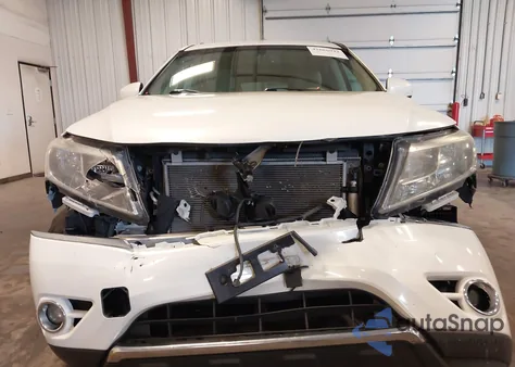 2014 Nissan Pathfinder Platinum from USA, damaged, VIN 5N1AR2MM9EC647310